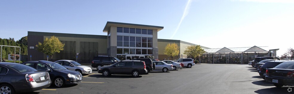 2433-2587 SE Burnside Rd, Gresham, OR à louer - Photo de l’immeuble – Image 2 sur 5