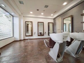 Local commercial dans Madrid, Madrid à louer Photo intérieure– Image 2 sur 6