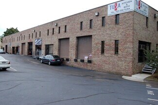 Plus de détails pour 5758 General Washington Dr, Alexandria, VA - Industriel/Logistique à louer