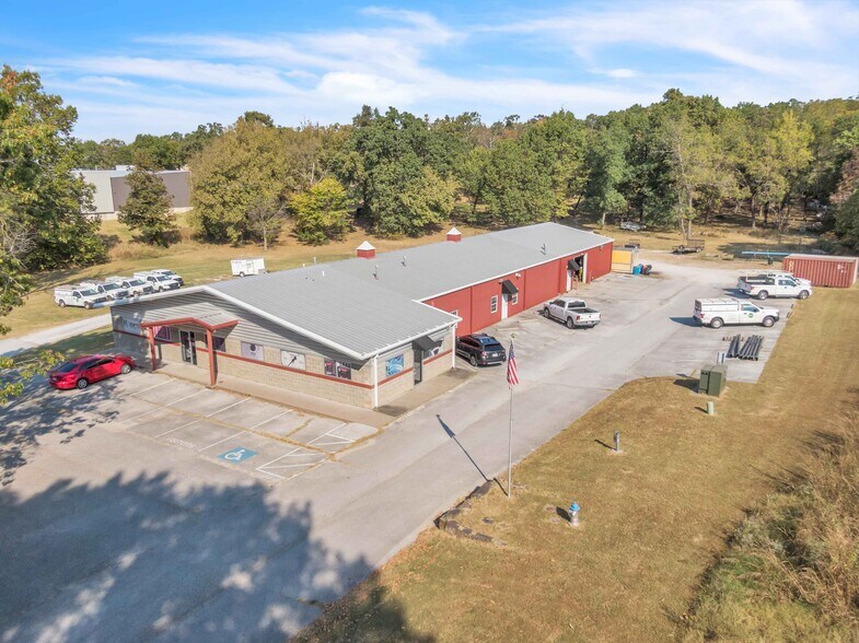 3446 Wagon Wheel Rd, Springdale, AR à louer - Photo de l’immeuble – Image 1 sur 21