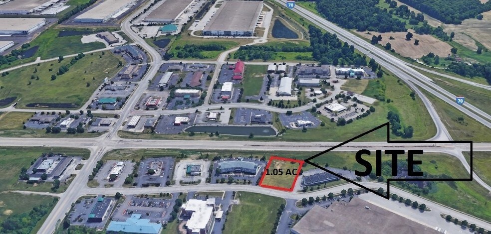 6019 Gateway Dr, Plainfield, IN à vendre - Photo principale – Image 1 sur 2