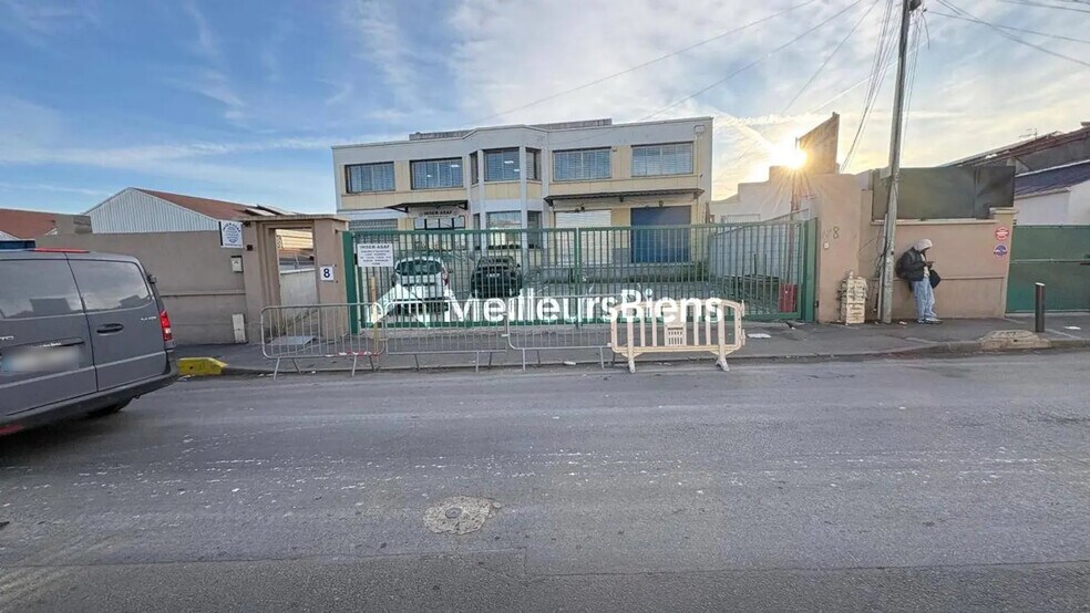 Industriel/Logistique dans Noisy-le-Sec à louer - Photo de l’immeuble – Image 1 sur 3