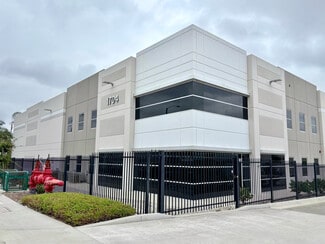 Plus de détails pour 1704 W 11th St, Upland, CA - Industriel/Logistique à louer