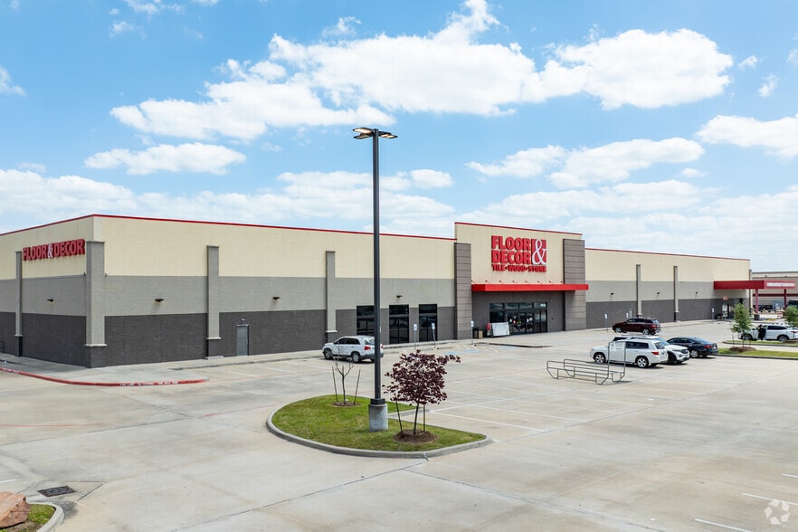 18840 Highway 59, Humble, TX à vendre - Photo principale – Image 1 sur 9