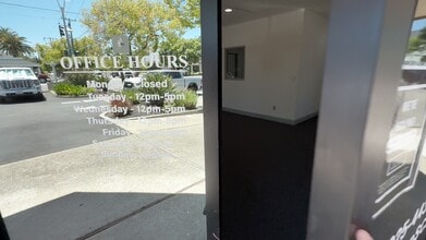 1952-1988 4th St, Livermore, CA à louer - Vidéo sur l’annonce professionnelle