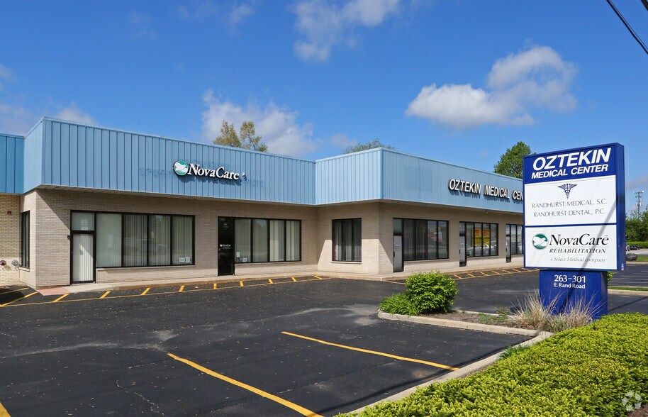 299-303 E Rand Rd, Mount Prospect, IL à louer - Photo de l’immeuble – Image 3 sur 6