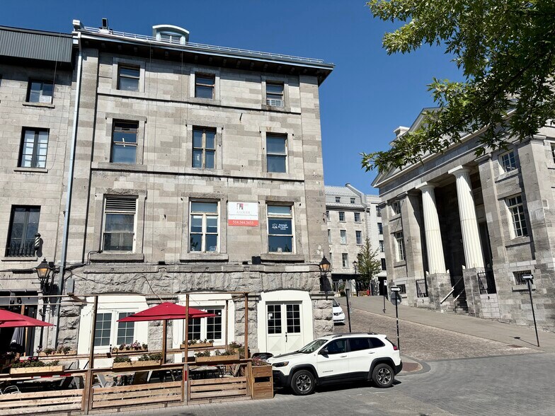 266-272 Rue Saint-Paul E, Montréal, QC à louer - Photo de l’immeuble – Image 2 sur 6