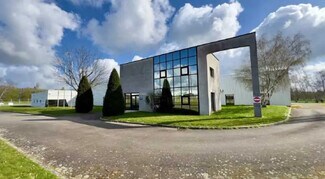 Plus de détails pour Local d'activités à louer