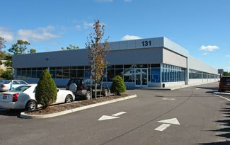 Plus de détails pour 131 Sunnyside Blvd, Plainview, NY - Bureau à louer