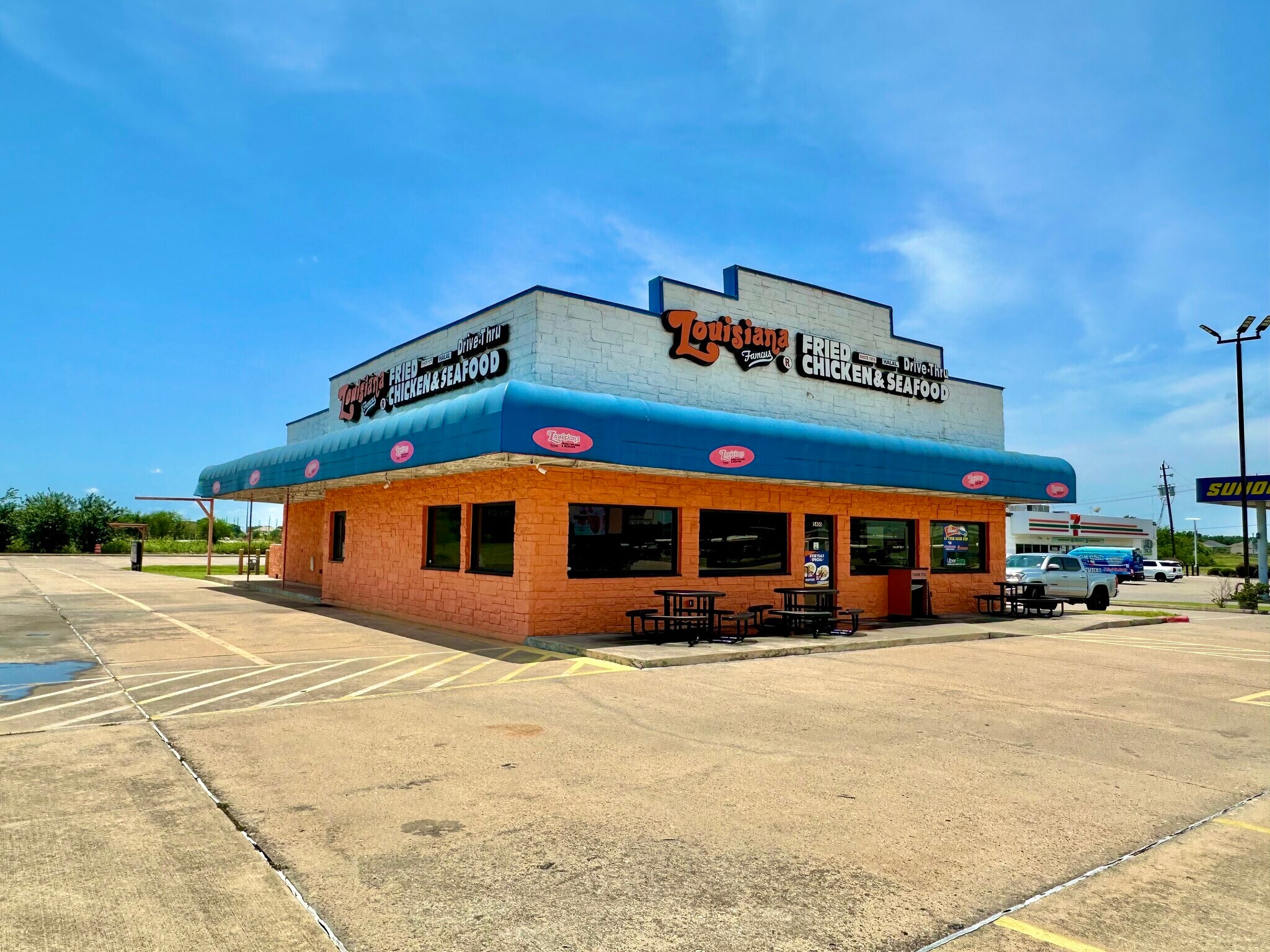 5400 Avenue I, Rosenberg, TX à louer Photo de l’immeuble– Image 1 sur 5
