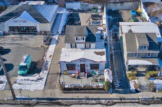 Plus de détails pour 22 Pine Hollow Rd, Oyster Bay, NY - Local commercial à vendre