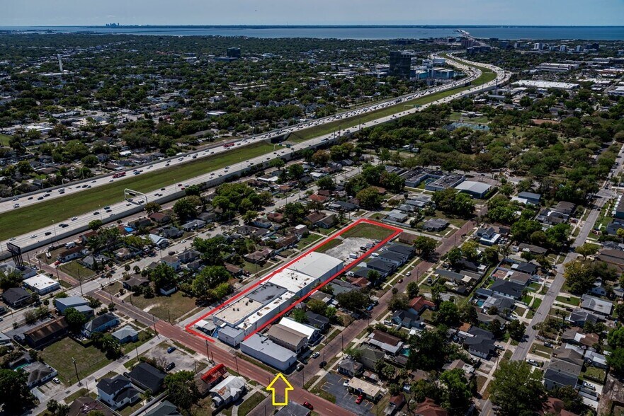 2902 W Chestnut St, Tampa, FL à louer - Photo de l’immeuble – Image 3 sur 15