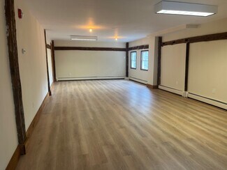Plus de détails pour 103 Five Star Ln, East Stroudsburg, PA - Bureau à louer