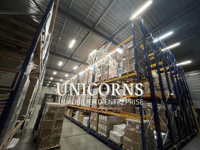 Plus de détails pour Industriel/Logistique à louer