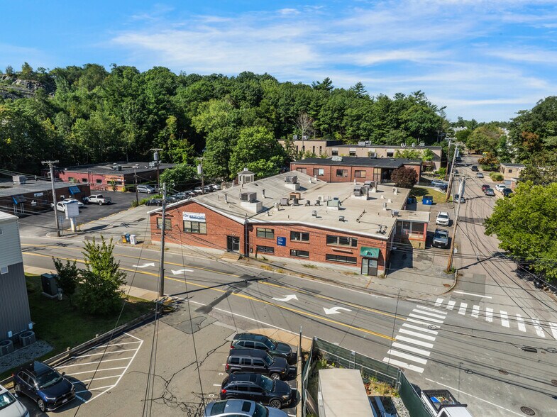 180 Bear Hill Rd, Waltham, MA à vendre - Photo de l’immeuble – Image 3 sur 16