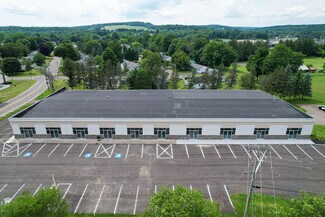 Plus de détails pour 3505 NY-281, Cortland, NY - Local commercial à louer