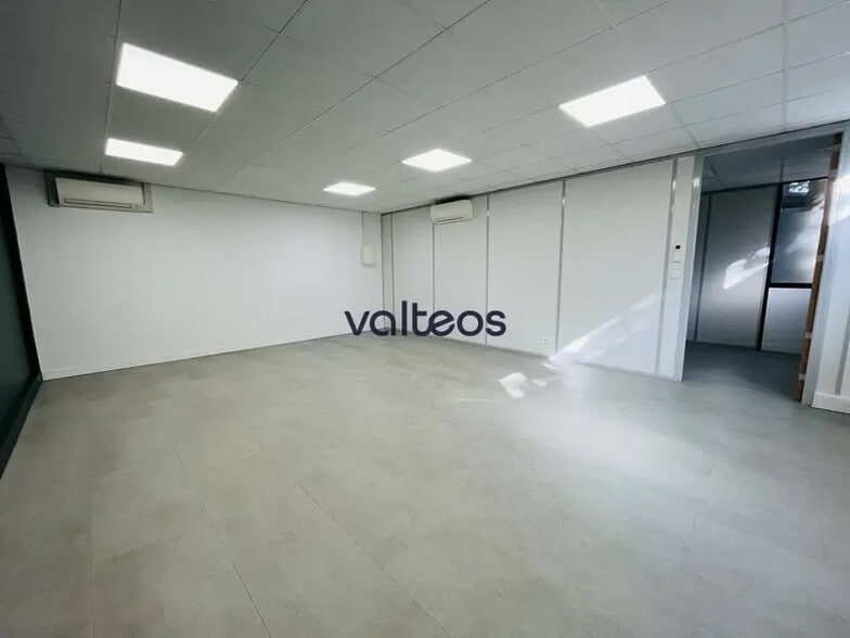 130 Rue Galilée, Labège à louer - Photo de l’immeuble – Image 3 sur 6