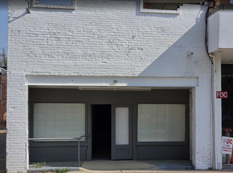 130 Franklin St, Fayetteville, NC à louer - Photo de l’immeuble – Image 2 sur 8