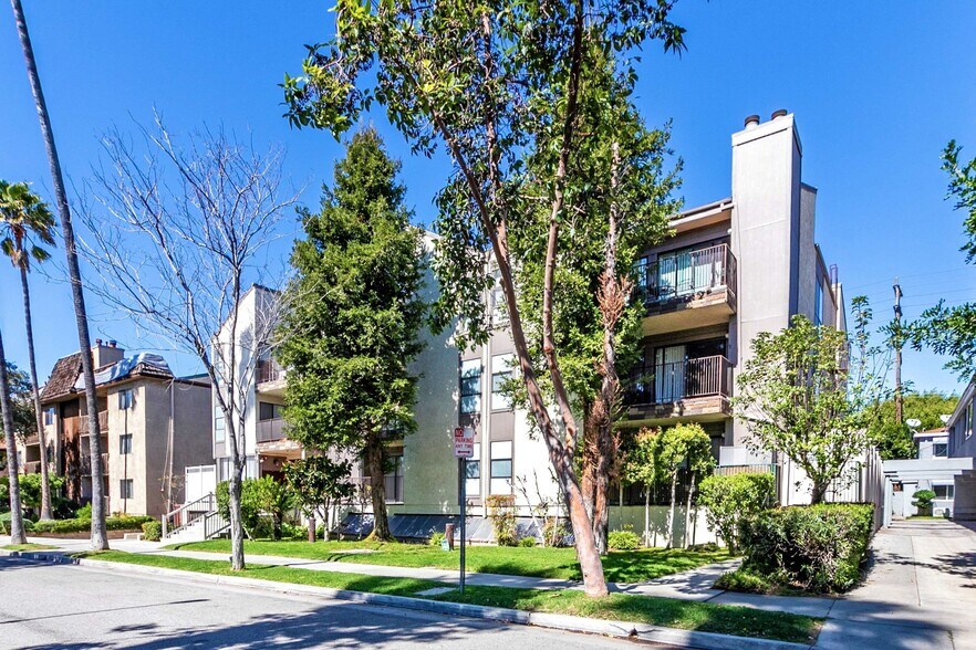 453 Ivy St, Glendale, CA à vendre - Photo de l’immeuble – Image 3 sur 6
