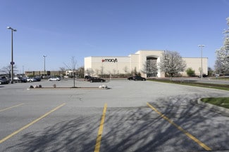 Plus de détails pour 2000 N Neil St, Champaign, IL - Local commercial à louer