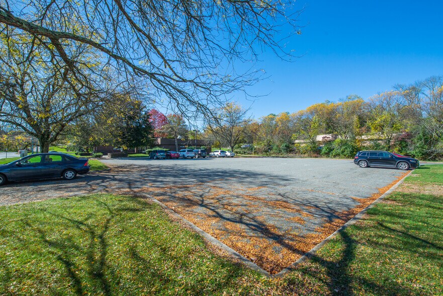 125 Newton Sparta Rd, Newton, NJ à louer - Photo de l’immeuble – Image 3 sur 24