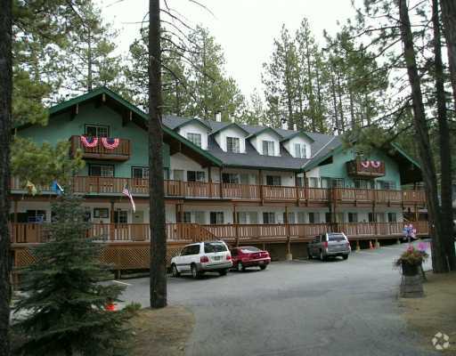 40994 NW Pennsylvania Ave, Big Bear Lake, CA à vendre - Photo de l’immeuble – Image 2 sur 40