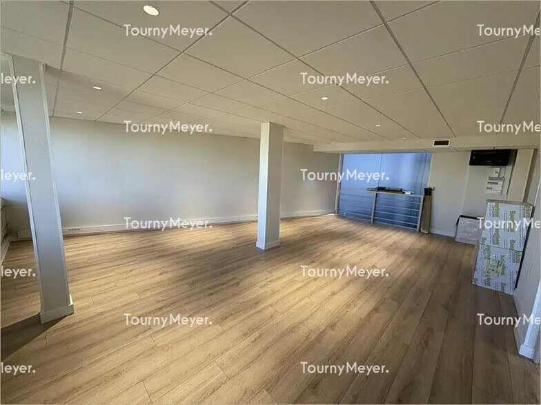 Bureau dans Toulouse à louer - Photo de l’immeuble – Image 2 sur 2