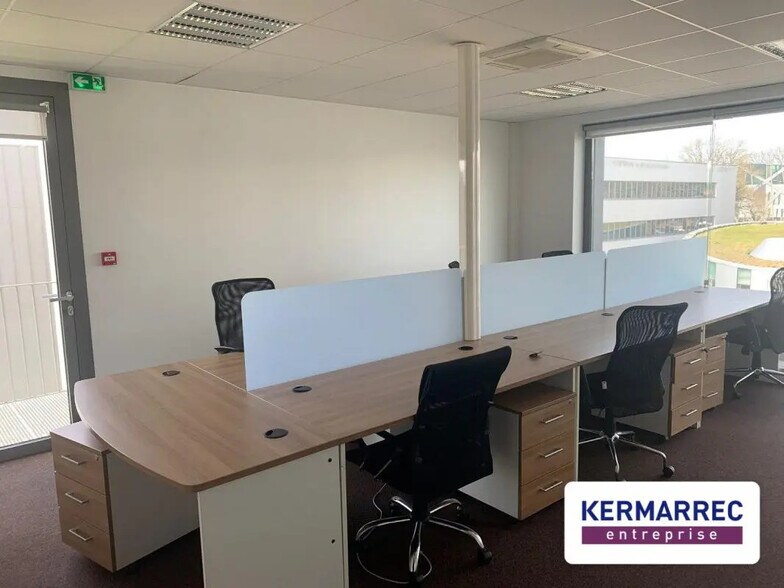 Bureau dans Saint-Herblain à vendre - Photo de l’immeuble – Image 2 sur 11