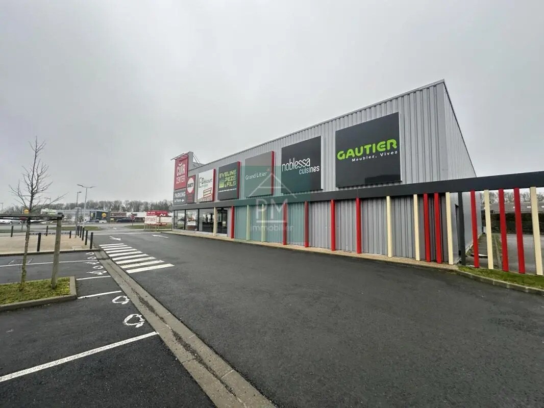Local commercial dans Longueau à louer Photo principale– Image 1 sur 4