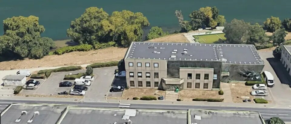 Bureau dans Viry-Châtillon à louer - Photo de l’immeuble – Image 2 sur 2