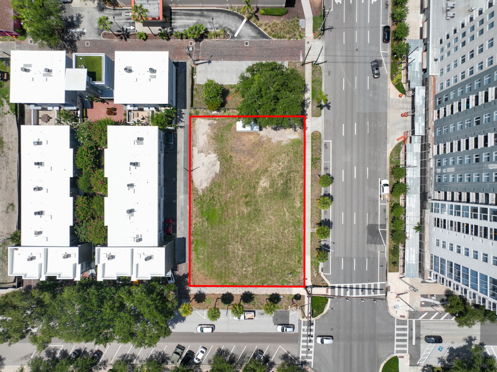 341-357 3rd St, Saint Petersburg, FL à vendre Photo de l’immeuble– Image 1 sur 6