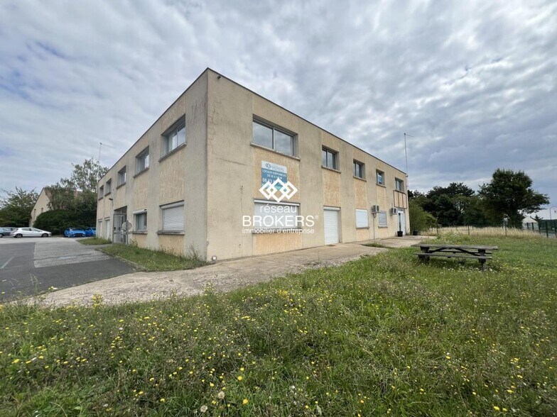 Local commercial dans Gometz-la-Ville à louer - Photo de l’immeuble – Image 2 sur 17