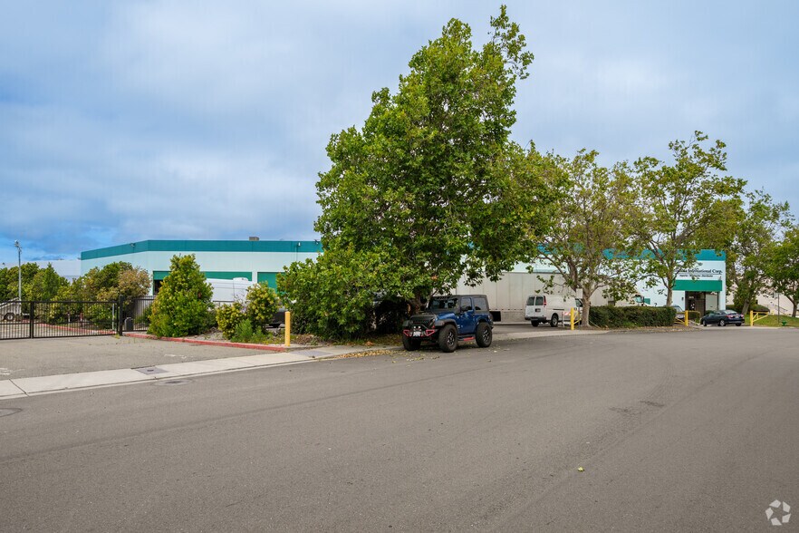 20175-20187 Mack St, Hayward, CA à louer - Photo de l’immeuble – Image 3 sur 5