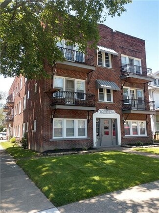 Plus de détails pour 3438 Bosworth Rd, Cleveland, OH - Logement à vendre