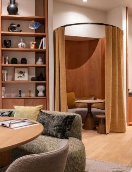 Bureau dans Paris à vendre - Photo de l’immeuble – Image 2 sur 13