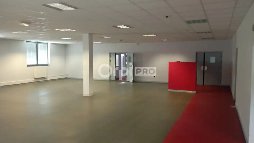 Bureau dans Reims à louer - Photo de l’immeuble – Image 3 sur 5