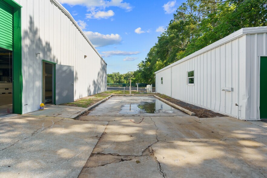 13595 SE 31st Ave, Summerfield, FL à vendre - Photo de l’immeuble – Image 3 sur 62