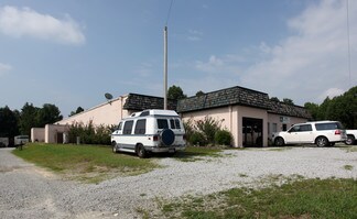 Plus de détails pour 2309 Dunmore Ct, High Point, NC - Industriel/Logistique à louer