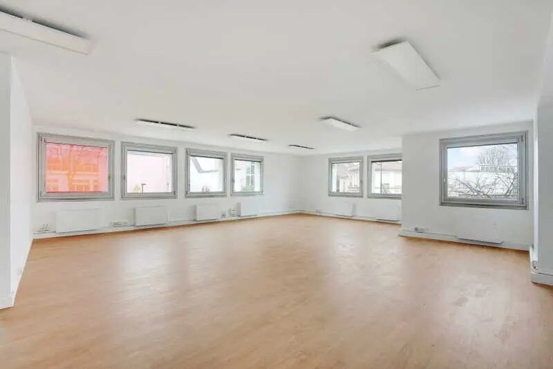 Bureau dans Malakoff à louer Photo de l’immeuble– Image 1 sur 31