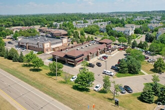 2030-2230 Eagle Creek Ln, Woodbury, MN - VUE AÉRIENNE vue de carte - Image1