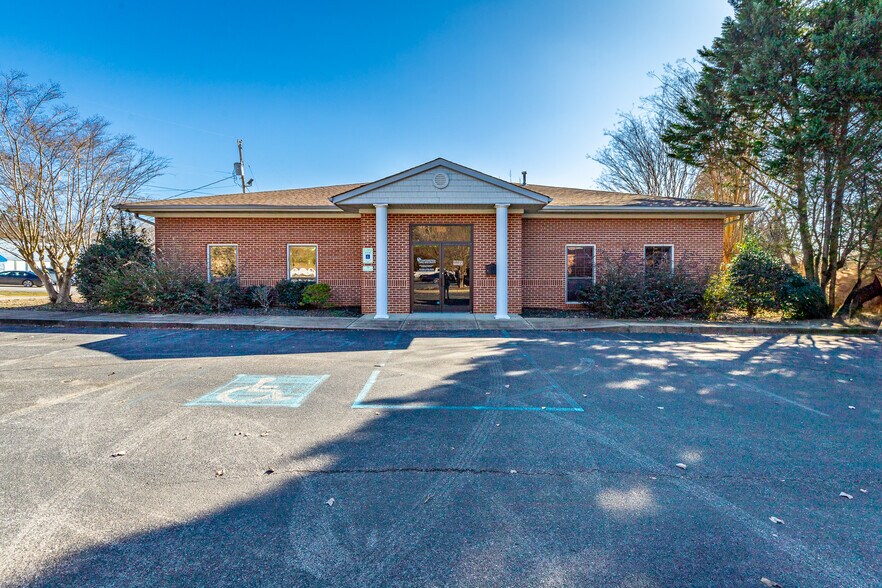 6714 Heritage Business Ct, Chattanooga, TN à vendre - Photo principale – Image 1 sur 16