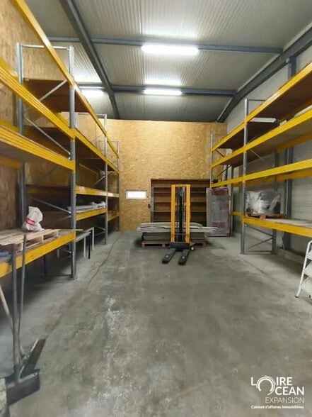 Local d’activités dans Nantes à louer - Photo intérieure – Image 2 sur 7