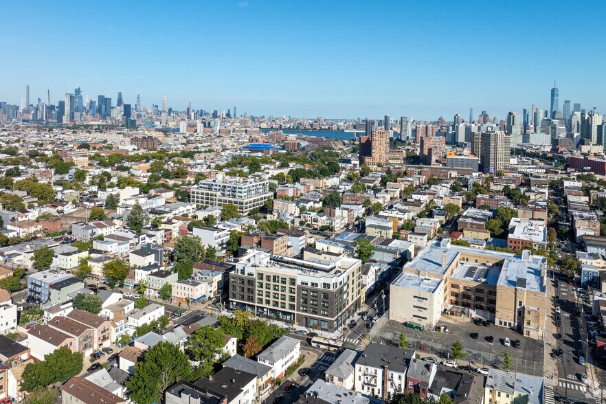 70 Central Ave, Jersey City, NJ à louer - Aérien – Image 3 sur 5