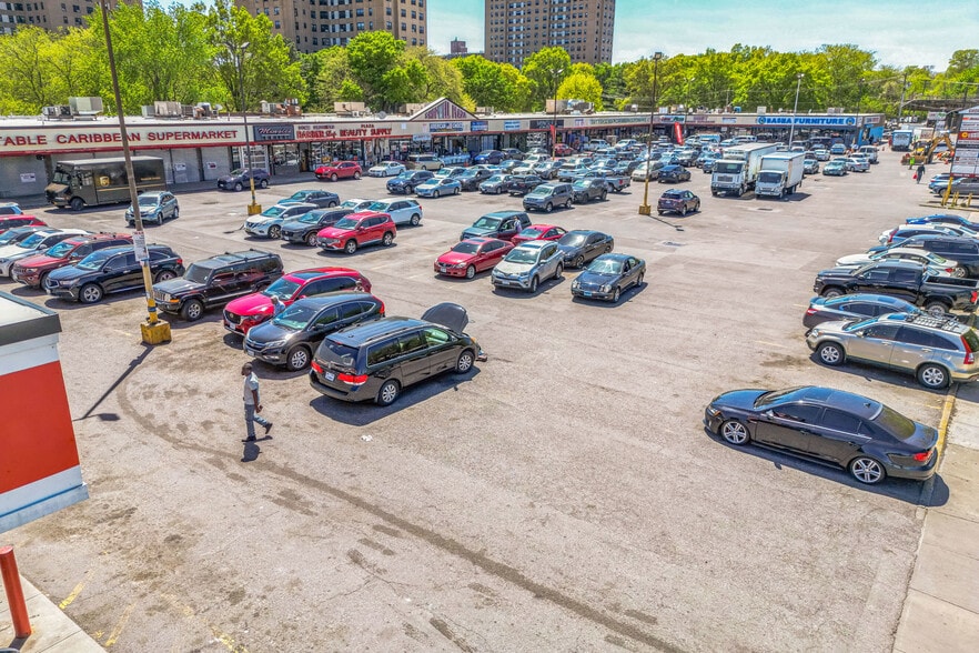4000-4026 Boston Rd, Bronx, NY à vendre - Photo de l’immeuble – Image 3 sur 11