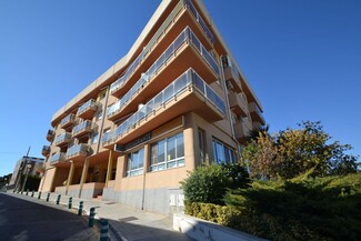 Plus de détails pour Local commercial à louer