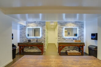 1253-1255 University Ave, San Diego, CA à louer Photo intérieure– Image 1 sur 10