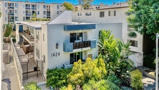 Plus de détails pour 1424 Greenfield Ave, Los Angeles, CA - Logement à vendre