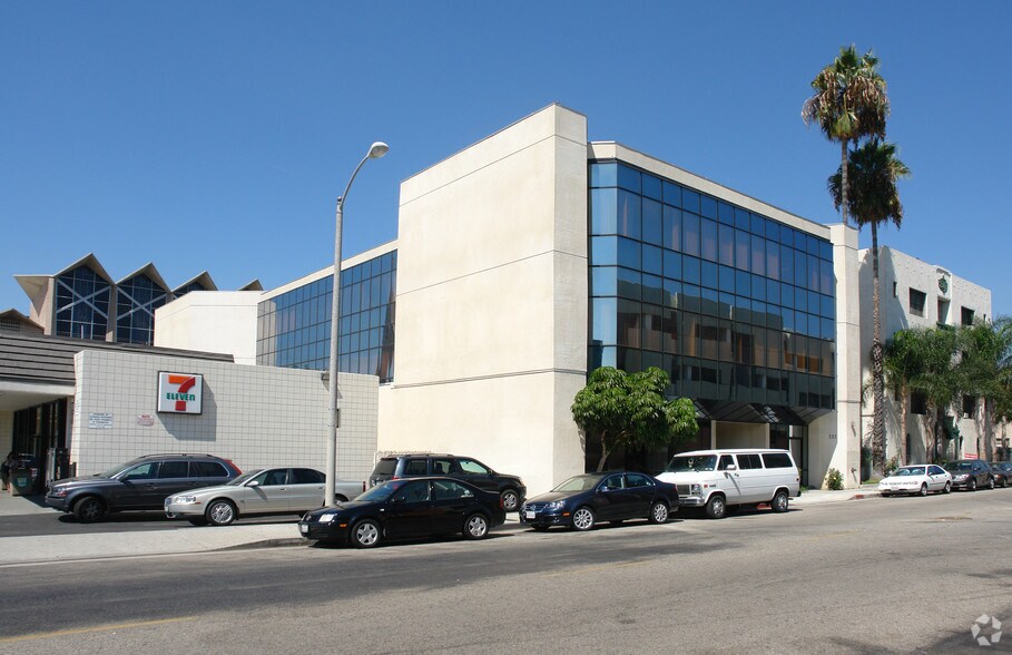 111 N Jackson St, Glendale, CA à vendre - Photo principale – Image 1 sur 37