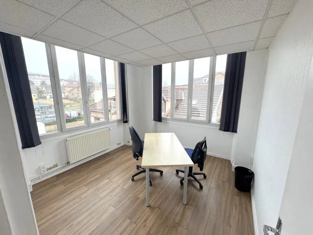 49 Rue Lamartine, Versailles à louer Photo de l’immeuble– Image 1 sur 8