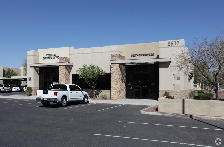 8617 W Union Hills Rd, Peoria, AZ à vendre - Photo de l’immeuble – Image 2 sur 2